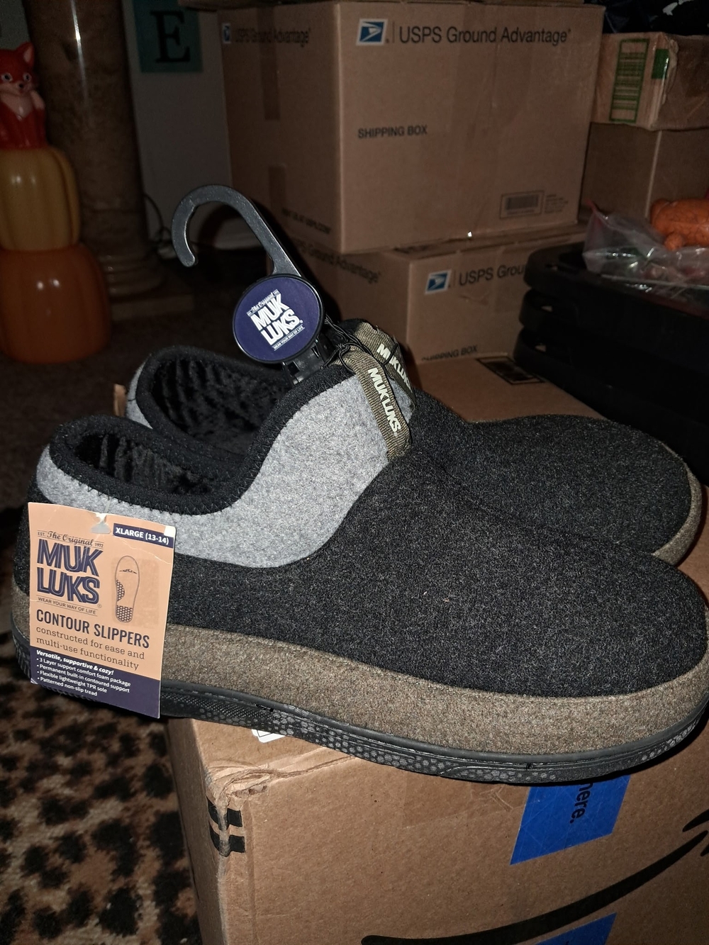 Muk Luks Men's Two-Tone Black and Gray Contour Slip-On Slippers Size 13-14